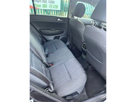 2018 Kia Sportage LX 5DR €12,950 thumbnail