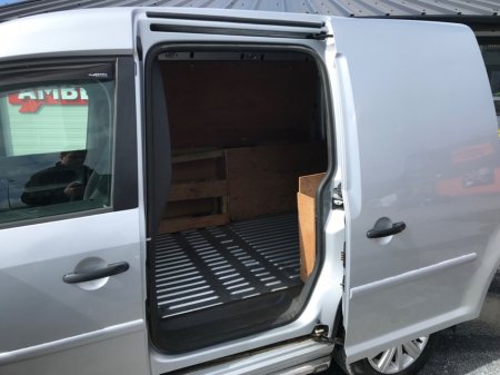 2015 Volkswagen Caddy - thumbnail 22