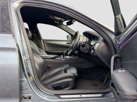 2018 BMW 5 Series - thumbnail 13