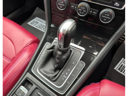 2014 Volkswagen Golf 1.4 TSI HIGHLINE 140BHP AUTO LEATHER €10,900 thumbnail