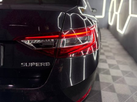 2016 Skoda Superb - thumbnail 12