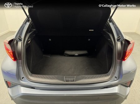 2022 Toyota C-HR C-HR 1.8 HYBRID SPORTMONO €25,950 thumbnail