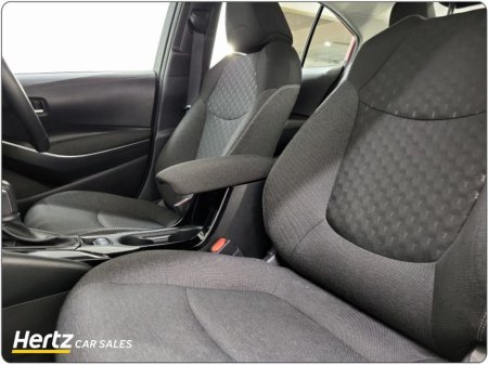 2023 Toyota Corolla LUNA SALOON 1.8 Petrol Automatic €22,795 thumbnail