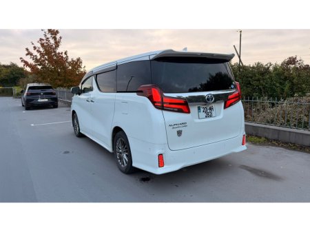 2020 Toyota Alphard 2020 / 2.5 PETROL HYBRID / AUTO €61,999 thumbnail