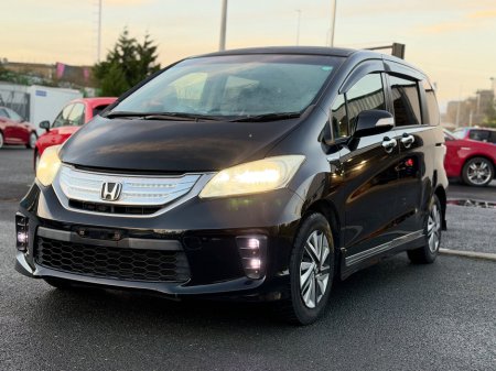 2012 Honda Freed  €8,300