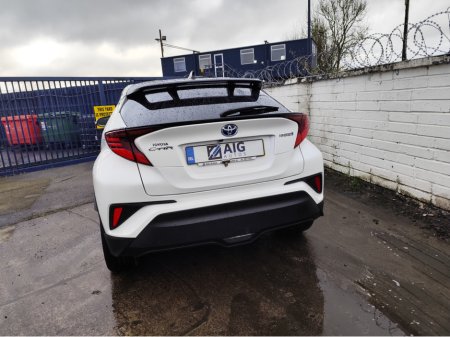 2020 Toyota C-HR 1.8 DYNAMIC HEV CVT AUTO SAT NAV-REV CAM 5DR SUV €17,750 thumbnail