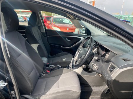 2016 Hyundai i30 - thumbnail 9