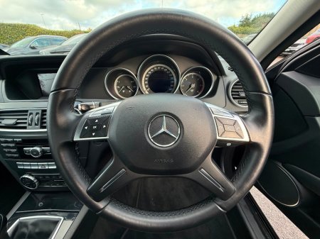 2014 Mercedes-Benz C Class - thumbnail 24