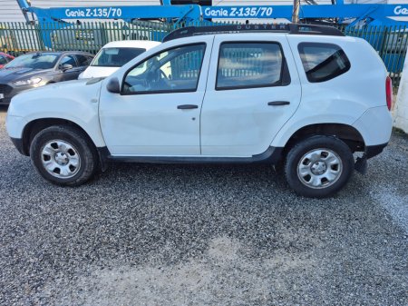 2016 Dacia Duster ALTERNATIVE 1.5 DCI 110 4DR €7,750 thumbnail