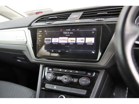 2019 Volkswagen Touran 2.0TDI DSG COMFORTLINE *REVERSE CAM*CARPLAY*ANDROID AUTO* €24,890 thumbnail