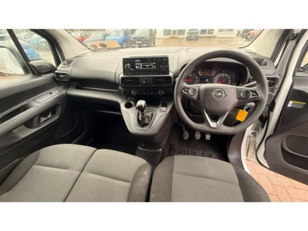 2022 Opel Combo - thumbnail 15