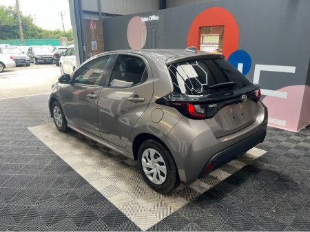 2021 Toyota Yaris ONLY €16950 YARIS AUTOMATIC 1.0 PETROL / 62K KMS / AUTOMATIC / REVERSE CAMERA & €16,950
