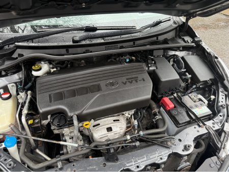 2016 Toyota Corolla - thumbnail 17