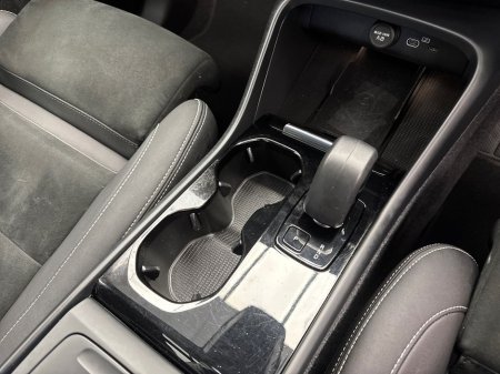 2023 Volvo XC40 - thumbnail 16