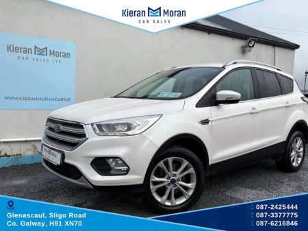 2019 Ford Kuga - thumbnail 1