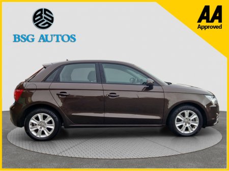 2015 Audi A1 - thumbnail 9