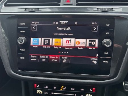 2023 Volkswagen Tiguan - thumbnail 19