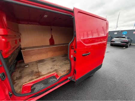 2020 Renault Trafic LL30 ENERGY - 2.0L DIESEL- AUTO - 12M WARRANTY - CAR: 1773 €14,950 thumbnail