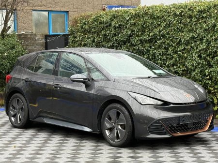 2023 Cupra Born V1 // VERY LOW MILEAGE // APPLE CARPLAY/ANDROID AUTO // 360 DEGREE SURROUND PARKING CAMERAS €24,900 thumbnail