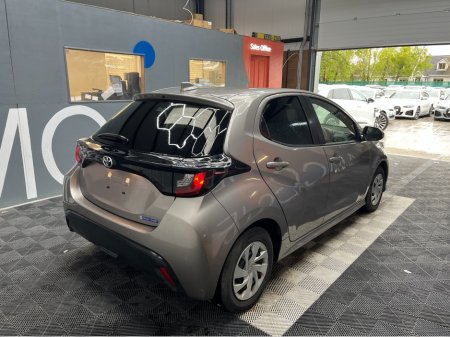 2021 Toyota Yaris - view 2