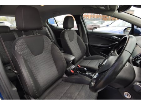 2018 Opel Astra - thumbnail 9