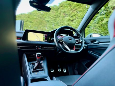 2021 Volkswagen Golf - thumbnail 15