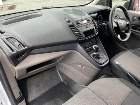 2021 Ford Transit Connect - thumbnail 17