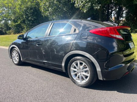 2013 Honda Civic 1.4 i-VTEC SE €5,990 thumbnail