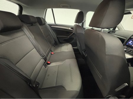 2013 Volkswagen Golf *VOLKSWAGEN GOLF* *TSI* *DSG* *LOW MILEAGE* *REVERSE CAMERA* *PARKING SENSORS* *AUTO LIGHTS* *AUTO HOLD* *6 MONTHS WARRANTY* *TRADE INS WELCOME €10,950 thumbnail