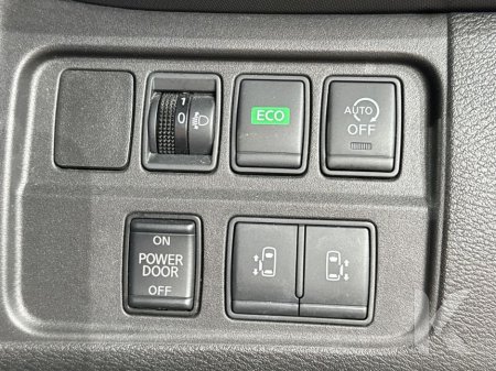 2018 Nissan Serena "8-SEATER" 2.0L HYBRID AUTOMATIC - CRUISE CONTROL - BLUETOOTH AUDIO - REVERSE CAMERA - POWER SLIDING DOORS €20,950 thumbnail