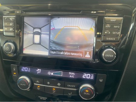 2016 Nissan Qashqai - thumbnail 13