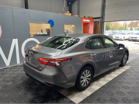 2022 Toyota Camry - thumbnail 2