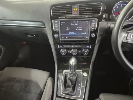 2015 Volkswagen Golf **HIGHLINE**ONLY 64000KMS**ALCANTARA SEATS*17" ALLOYS**LANE ASSIST**KEYLESS ENTRY AND START**ADAPTIVE CRUISE CONTROL**DUAL ZONE CLIMATE CONTROL**REVERSE CAMERA**BLUETOOTH STREAMING**FOLDING MIRRO €15,449 thumbnail