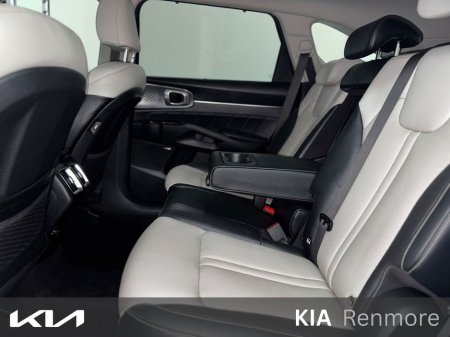 2021 Kia Sorento - view 4