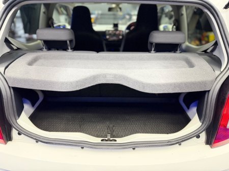 2013 Volkswagen up! 1.0 75BHP TAKE UP €6,300 thumbnail