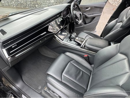 2021 Audi Q7 ==SOLD==3.0 45 TDI BLACK EDITION QUATTRO==7 SEATER==HIGH SPEC== thumbnail
