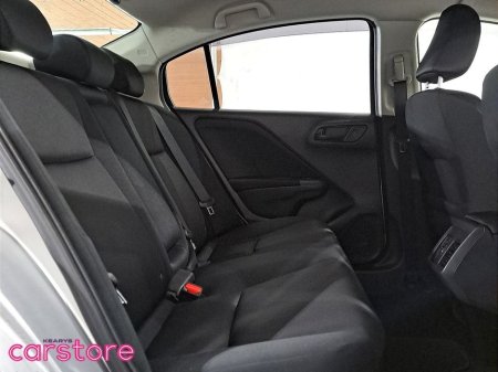 2016 Honda Grace - thumbnail 13