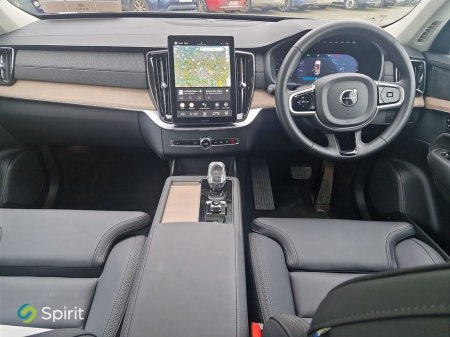 2025 Volvo XC90 - view 4