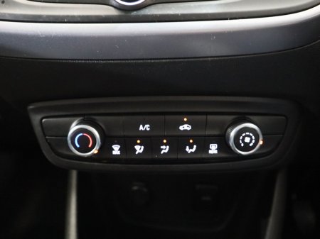 2023 Opel Crossland SC-1.2 110PS -PET- -PET-6SP 5DR X €16,900 thumbnail