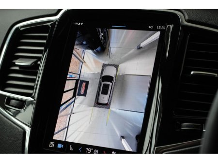 2022 Volvo XC90 RECHARGE T8 ULTIMATE DARK AWD €59,899 thumbnail