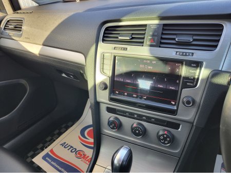 2015 Volkswagen Golf (2yr warranty) 1.2 petrol Auto estate 76308 €12,999 thumbnail