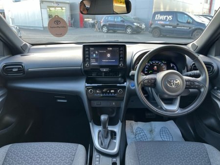 2023 Toyota Yaris Cross - thumbnail 8