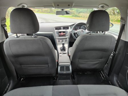 2016 Volkswagen Golf 1.6 TDI 5DR 110HP BlueMotion €10,800 thumbnail