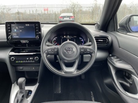 2024 Toyota Yaris Cross - LunaSport - BiTone - 1.5 Hybrid - Automatic - 1 Free Service @ 45,000 kms - EUR 180 Tax // Remote Central Locking // Front Electric Windows // Rear Electric Windows // Electric Mirrors // Heated Mir €29,799 thumbnail