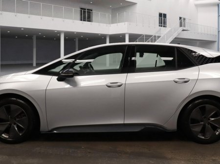 2023 Cupra Born 58KWH // VERY LOW MILEAGE // 360 PARKING AID // APPLE CARPLAY/ANDROID AUTO €24,900 thumbnail