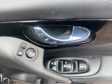 2017 Nissan Qashqai 1.5 SV PREMIUM '17 4DR ONE OWNER CAR €9,950 thumbnail