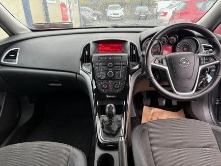 2015 Opel Astra 1.6 CDTI 110PS SE €6,950 thumbnail