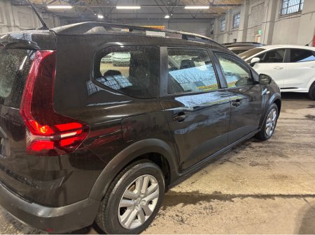 2023 Dacia Jogger - thumbnail 16