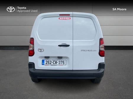 2025 Toyota Proace City 1.5 GX SWB 650KG - DEMO MODEL €28,250