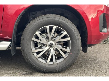 2025 Isuzu D-MAX DL40 AUTO DCB €48,499 thumbnail